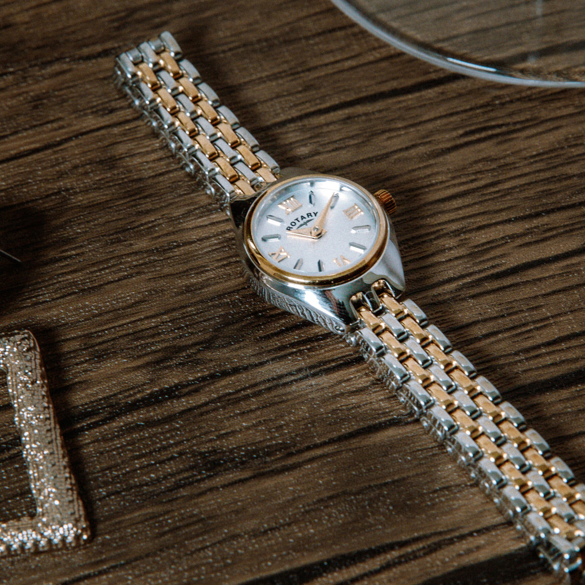 The Resurgence of Ladies Cocktail Watches