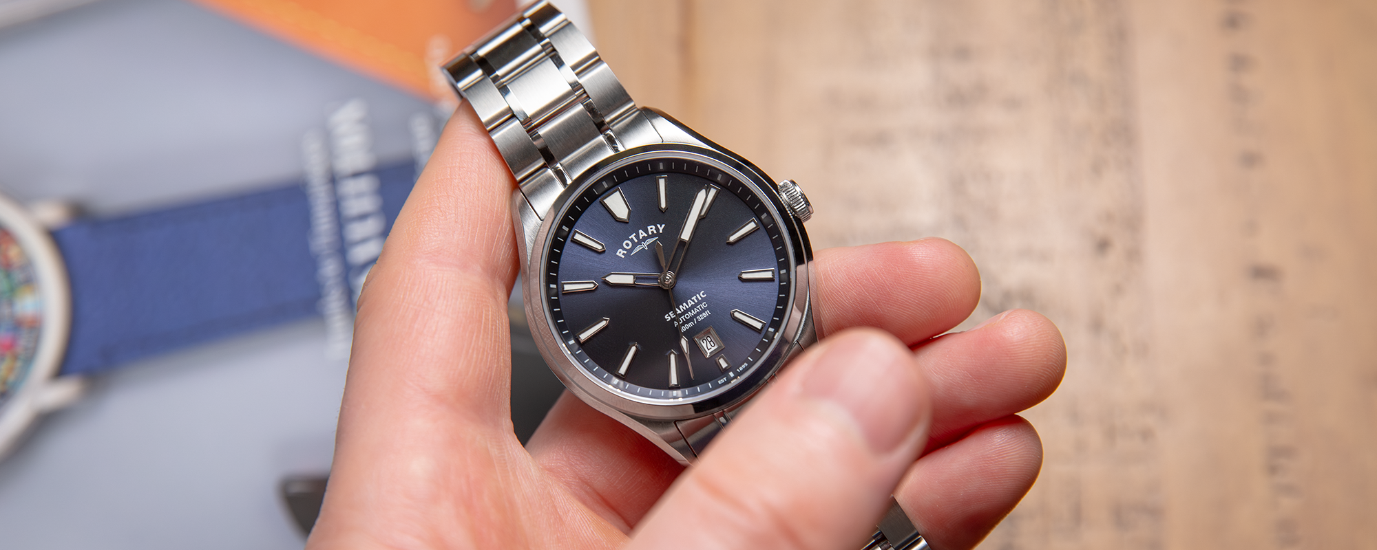 Our Picks: The Best Watches for Summer Office Wear